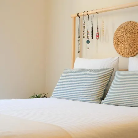 Дом отдыха Ten2twelve *